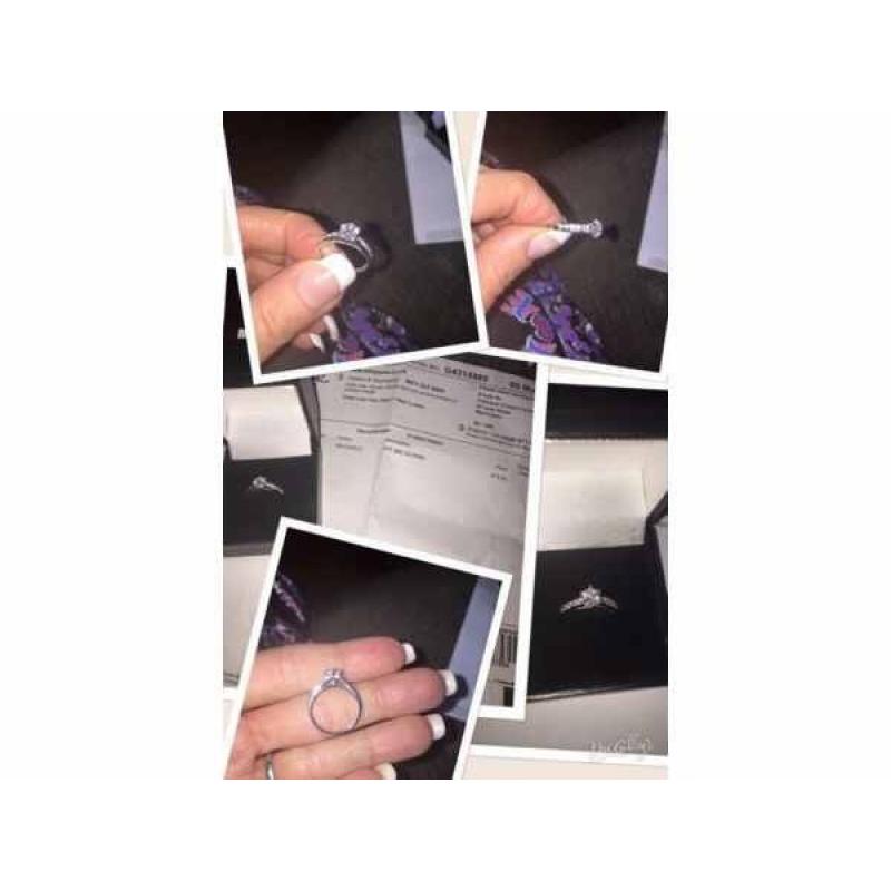 9ct white gold ring