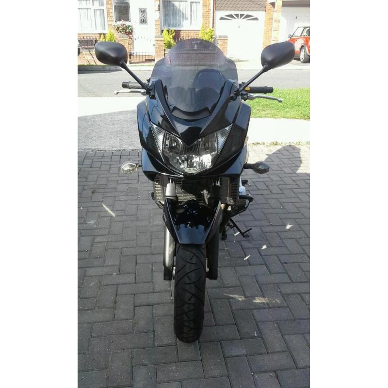 Suzuki GFS650 Bandit