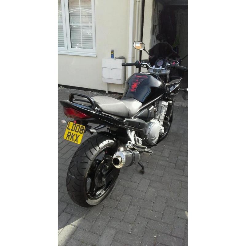 Suzuki GFS650 Bandit