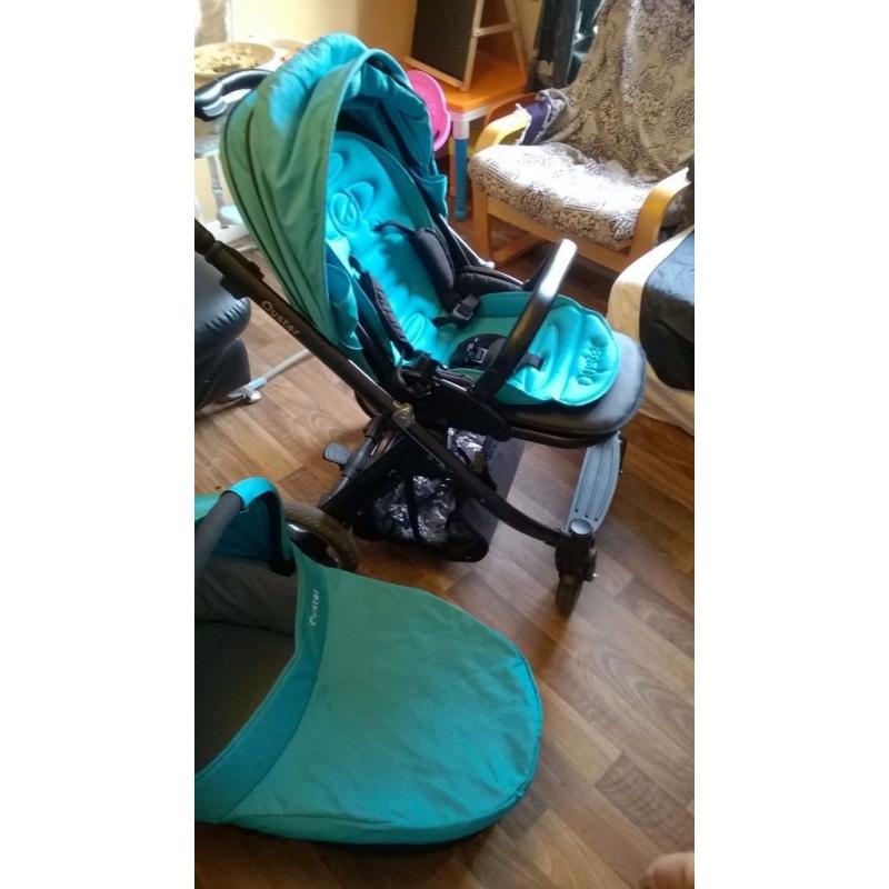 BabyStyle Oyster Pushchair Pram Ocean on Mirror Chassis With Carry Cot