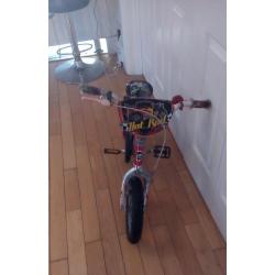 Magna. (. Hot. Rod. ). Boy. Or. Girls. Bike.
