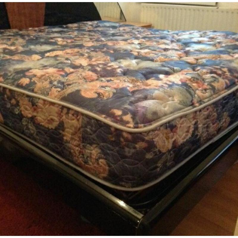 Super Kingsize Bed with Mattress | Lovely