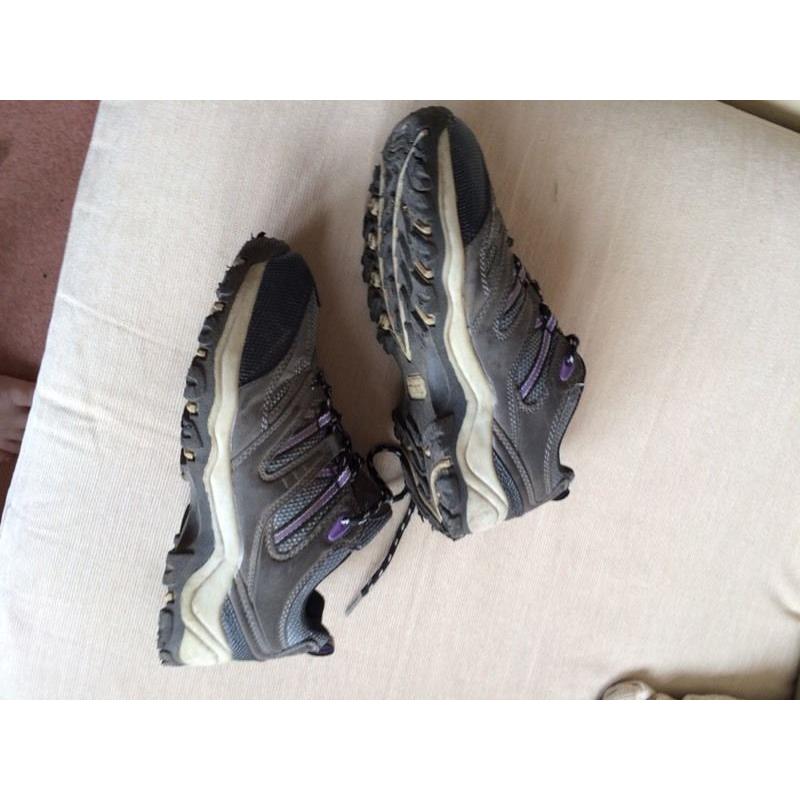 Walking shoes