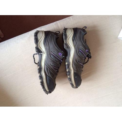 Walking shoes