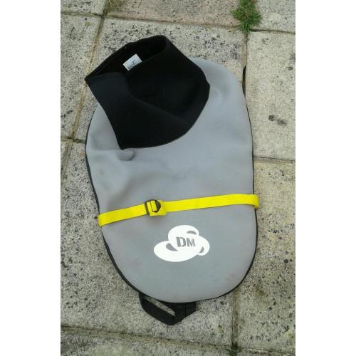 Desperate Measures Spray deck for kayak S/M waist size K