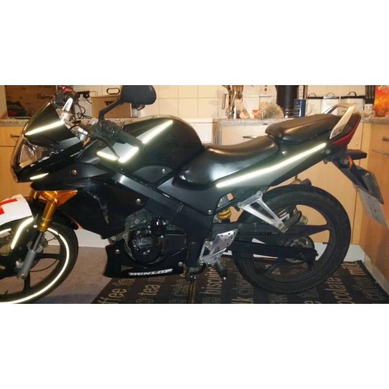 SKYJET XGJ 125-26 (2013) FOR SALE OR PART EXCHANGE. (LOW MILEAGE - 3731 MILES.