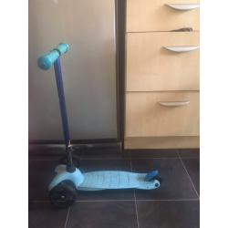 Micro scooter
