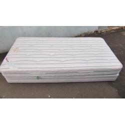 SINGLE DIVAN LOW BED BASE AND MATTRESS