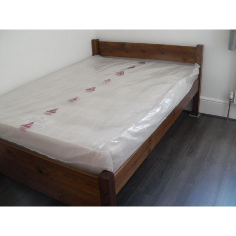 Double room, 3mins walk to Victoria line, Seven Sisters/Tottenham Hale