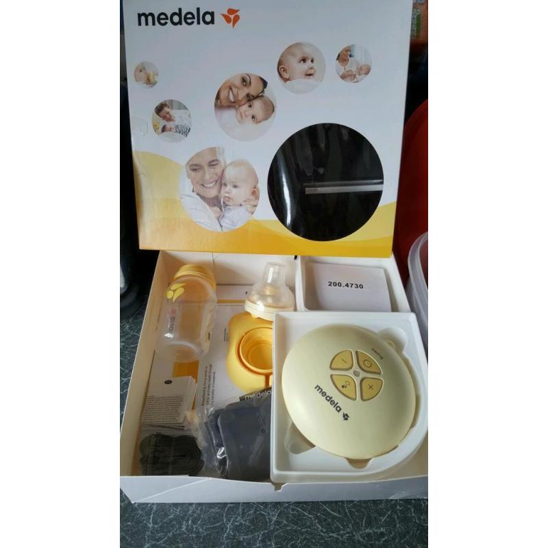 Medela Swing Electric Pump and Accessories