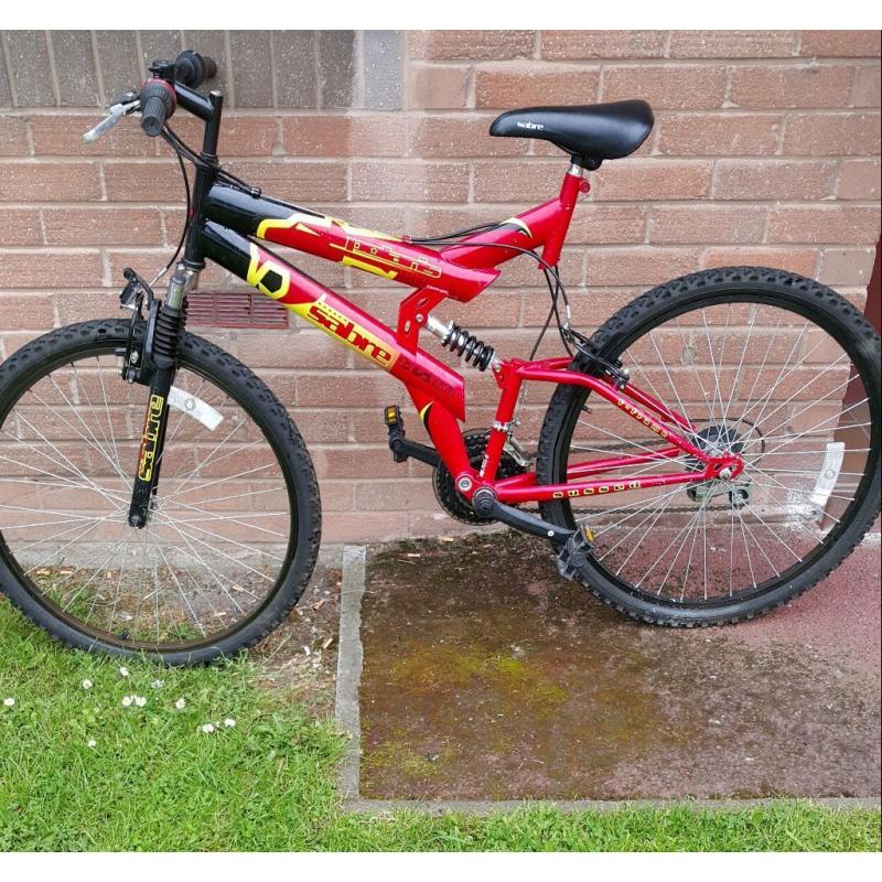 Adults unisex mountain bike. .. city centre