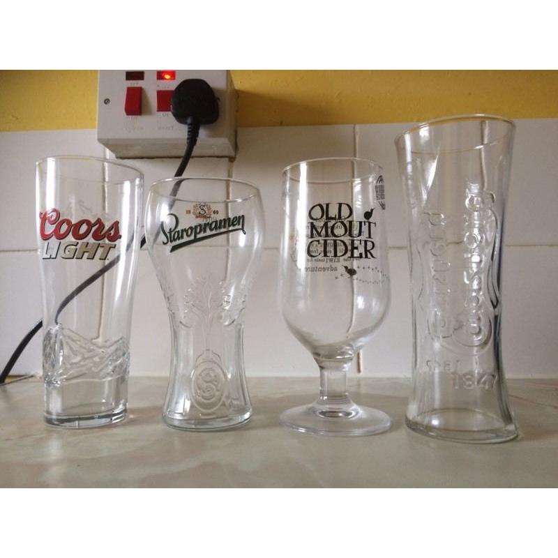 Pint glasses