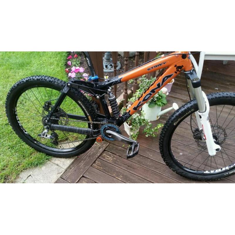 Kona Stinky Down
