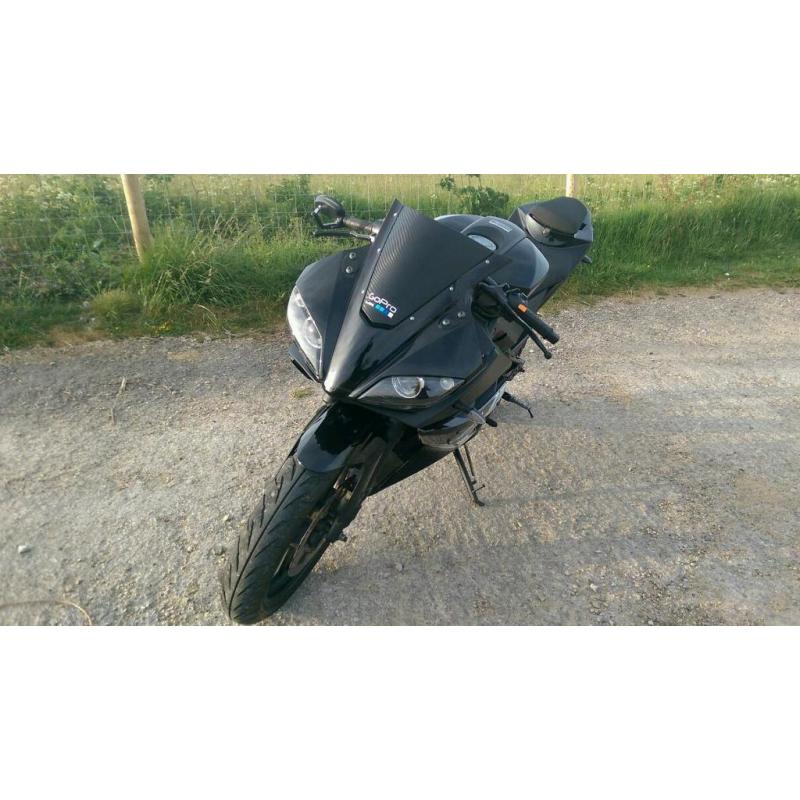 Genata xrz 125, like yzf r125. 2014. 1200 miles only