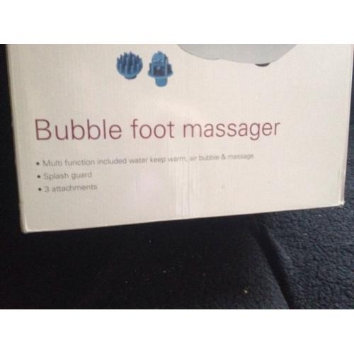 Bubble foot massager