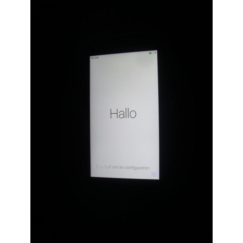 Apple Iphone 6s in grey 16gb - 6 months old, excellent condition