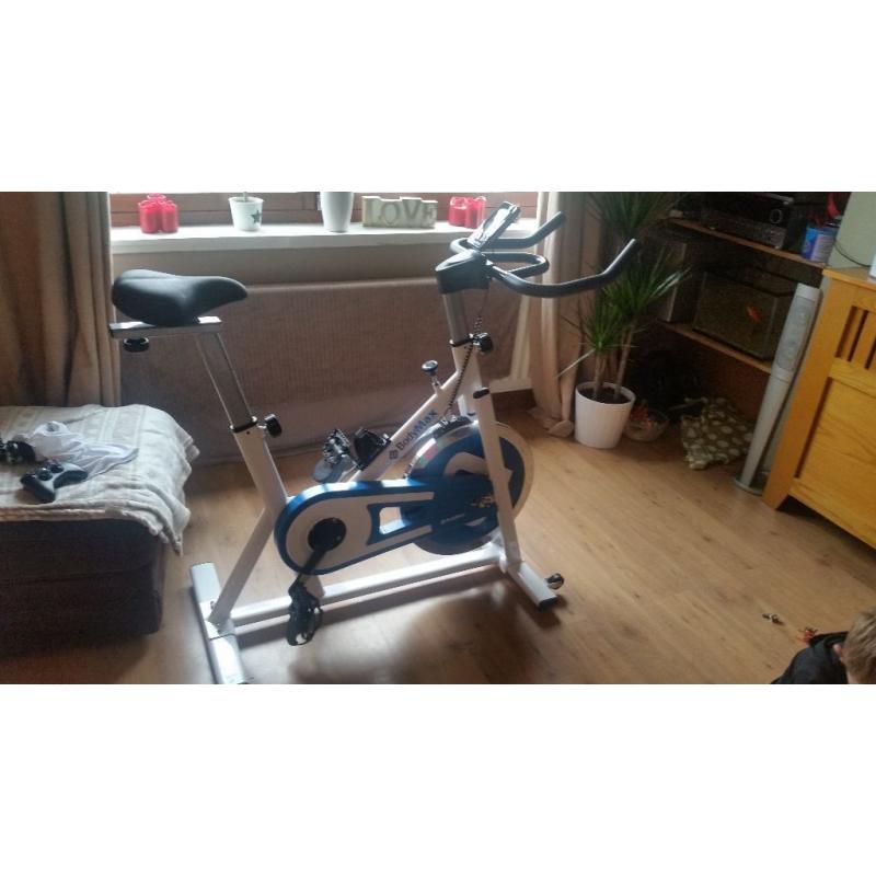 Bodymax spin bike