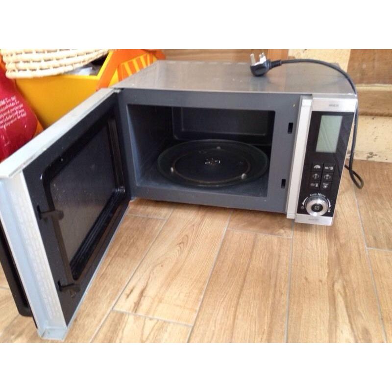 Microwave grill
