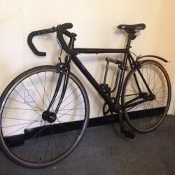 FUJI CLASSIC TRACK SINGLE SPEED ROAD BIKE FIXIE WITH DLOCK PUNCHER PROOF TYRES MUST SEE BARGAIN