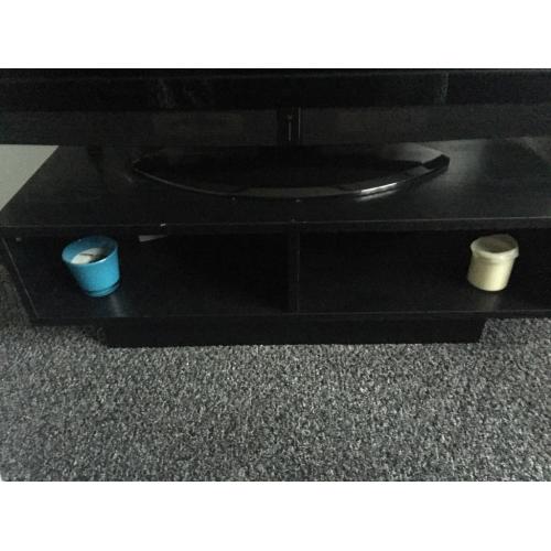 TV stand / coffee table