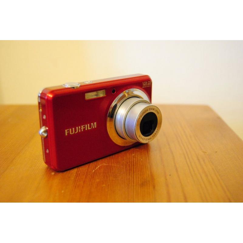 Fujifilm FinePix J32 Digital Camera
