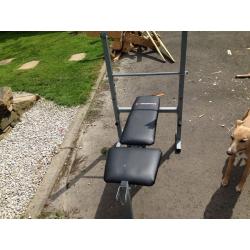 Weight bench