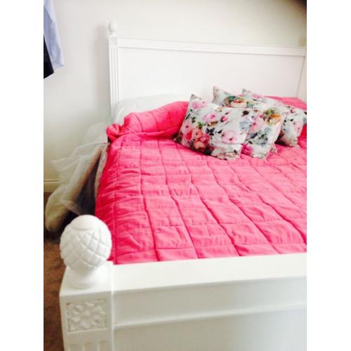 Stunning White French style Feather & Black "Avignon" bed and mattress