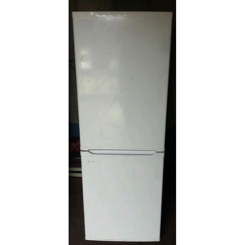 Fridge freezer white cheap fully working fridgefreezer