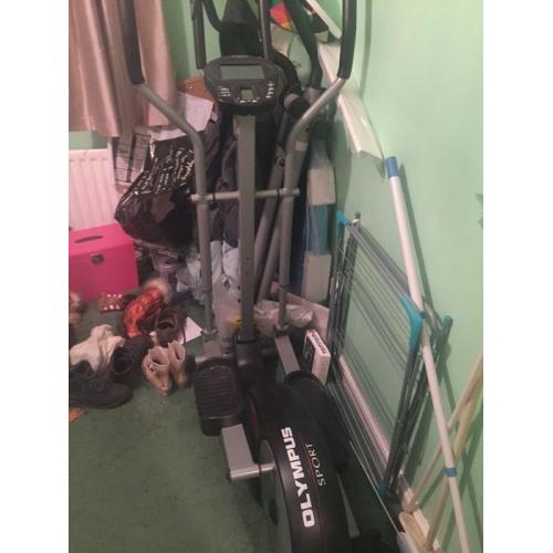 Olympus Cross Trainer