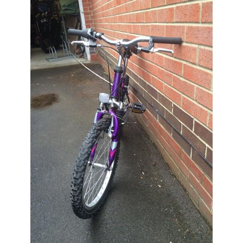 Girls mountain bike - Apollo - Front suspension