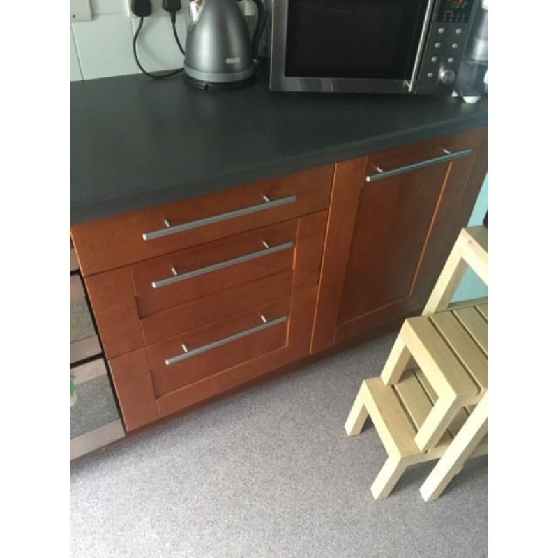 Kitchen Units & Fixed Appliainces. All working.