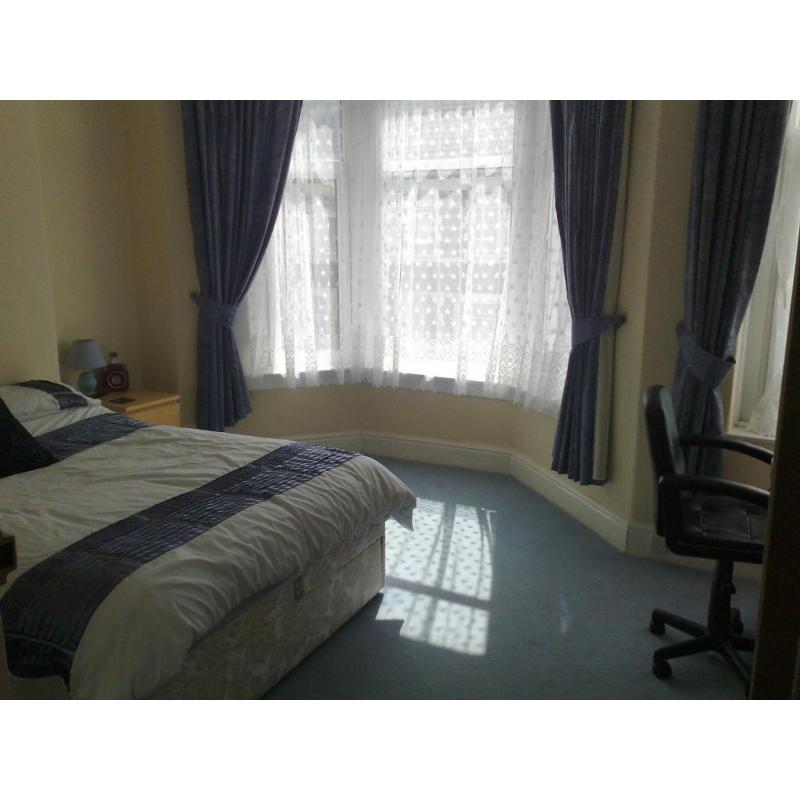 House to let in Cathays, Cardiff