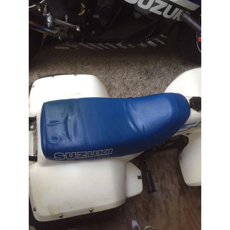 Suzuki lt50
