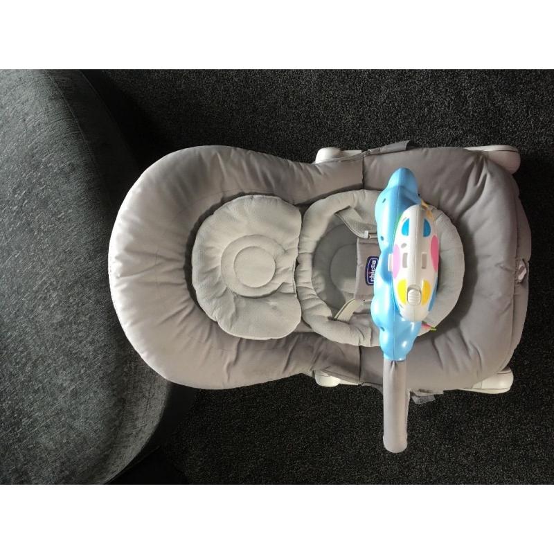 Chicco balloon bouncer