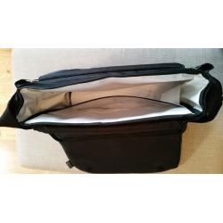 Graco Baby Changing Bag
