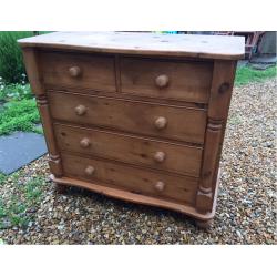 Solid chunky pine chest of drawers. Dovetail joints. Tongue and groove