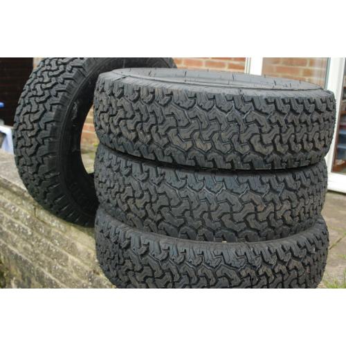 215/80/15 Kingpin All Terrain KPC 4X4 Retread Tyre-100P X4 NEW - PAJERO TYRE -