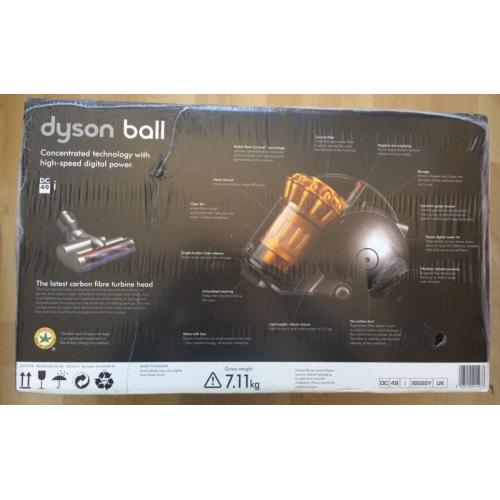 Dyson Vacuum Cleaner