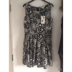 YUMI size 12 dress