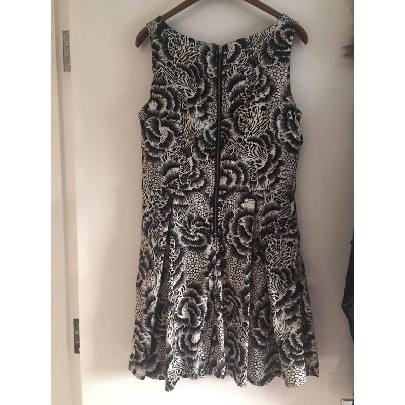 YUMI size 12 dress