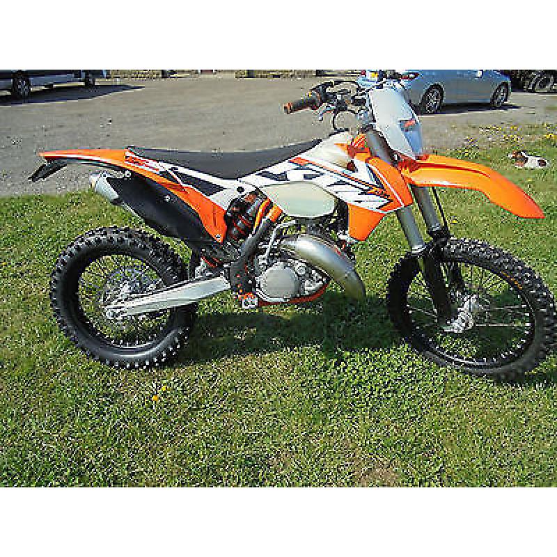 KTM EXC125 2015 road registered MUST SEE