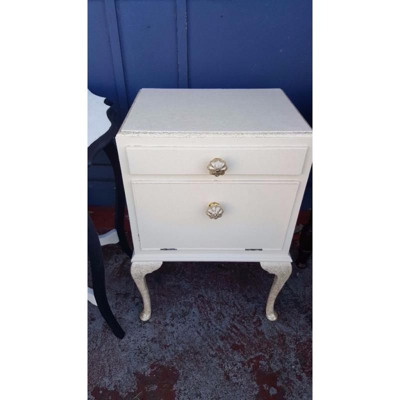Antique Cabinet With Queen Anne Legs