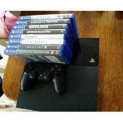 Ps4 500GB, 1x controller, 8x games
