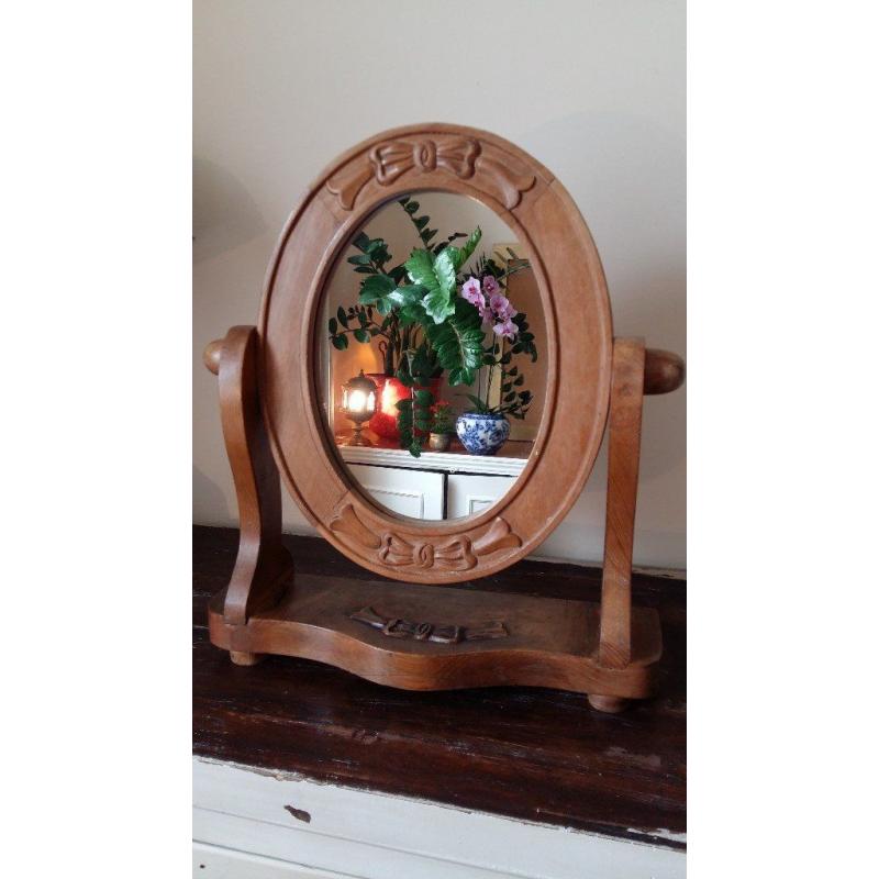 SHABBY CHIC TABLE TOP MIRROR