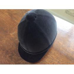 Riding hat 6 and 7/8ths and Jodphurs size 28