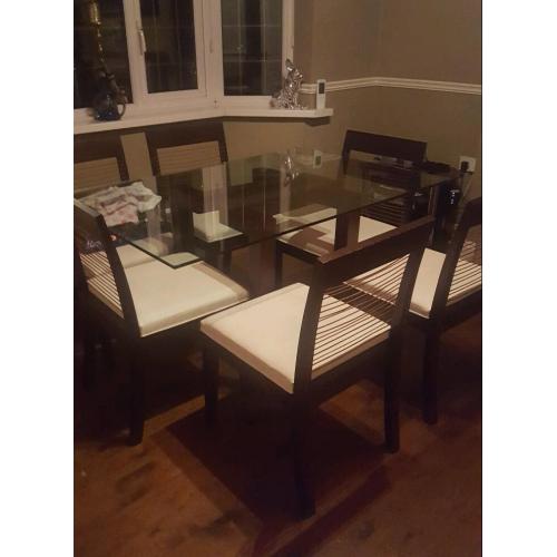 Table and 6 chairs