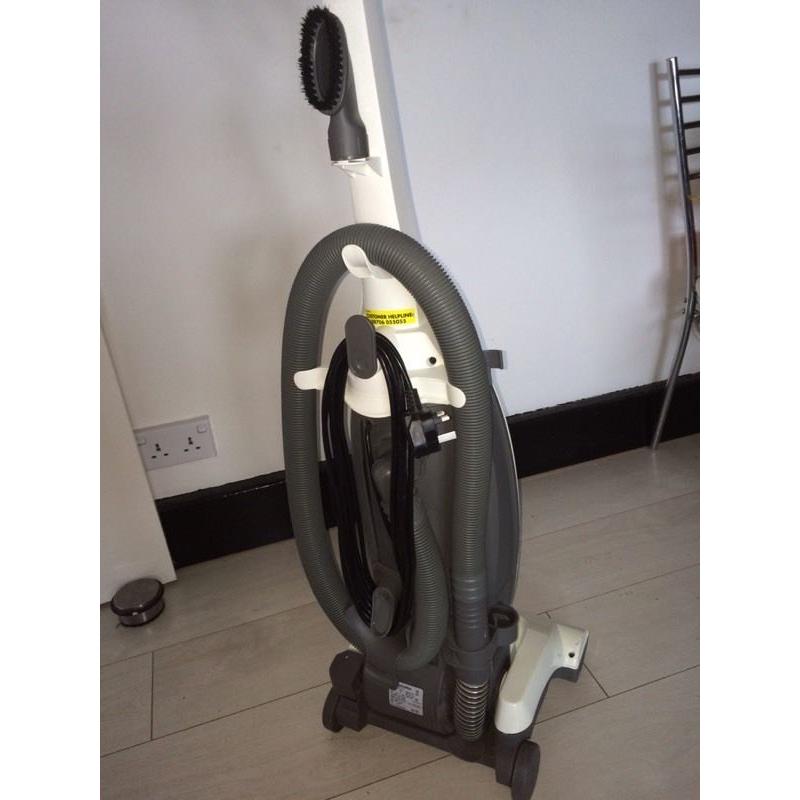 Electrolux powerlite hoover