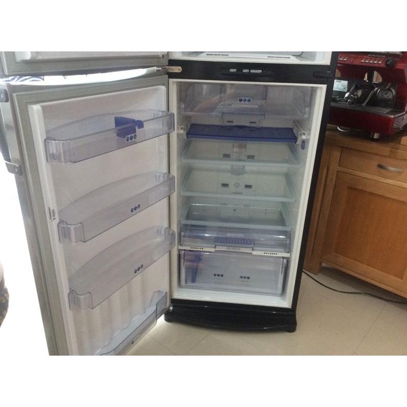 Stainless steel Whirlpool fridge freezer