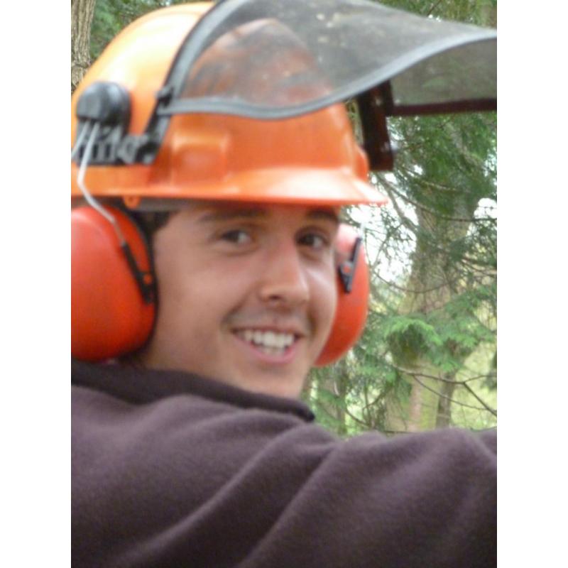 Gardening and Landscaping Jobs with Alan Muxlow Garden Design!