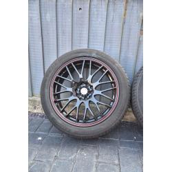 Vauxhall Astra Black alloys and tyres